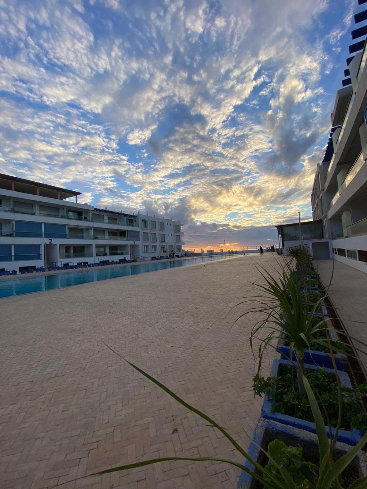 Apartment Confort Et Vue Avec Piscine Aourir